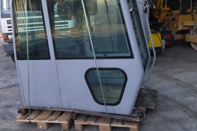 OmecoHub - Immagine FIAT HITACHI FH200 FH220